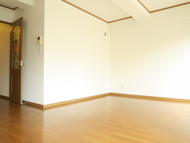 アプロード市川の内装