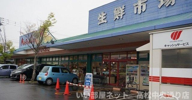 【周辺】 | グラン　シャリオ　Ａ | マルナカさんまで1800m