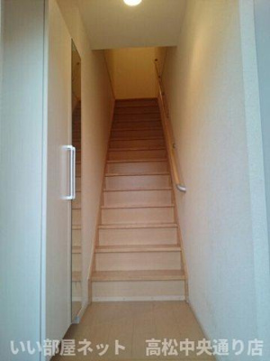 【玄関】 | ボヌール・メゾンＡ