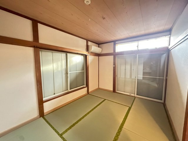 光映ハイツの和室