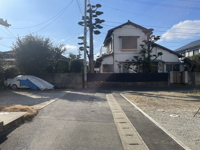 【前面道路含む現地写真】 | 【NEXT‐STEP HOME】◆お花見シーズンが待ち遠しい！駅ちか！南西角地！◆西鉄桜並木駅からほど近くの分譲地です | ◆南・西側前面道路◆現地（2026年1月）撮影