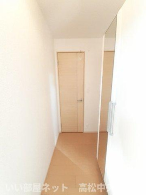 【玄関】 | 宇多津町新開アパート