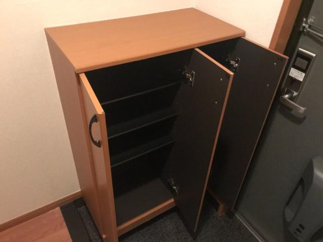 ヴァレーレの収納|シューズボックス