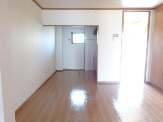 ヴァレーレの居間・リビング|リビング