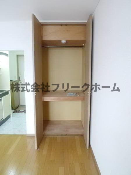 武蔵野市吉祥寺東町１丁目の賃貸マンションの収納