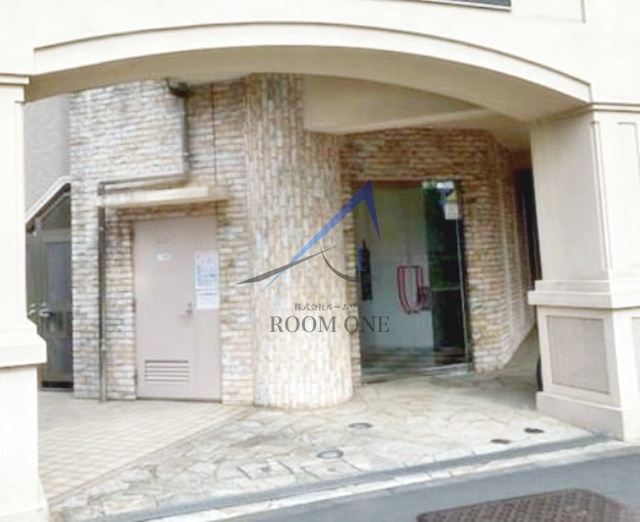 ラグジュアリーアパートメント文京千石＃０１のエントランス|エントランスです。