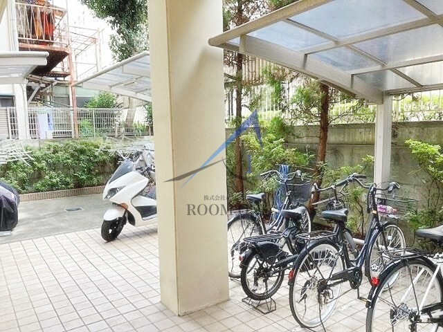 ラグジュアリーアパートメント文京千石＃０１