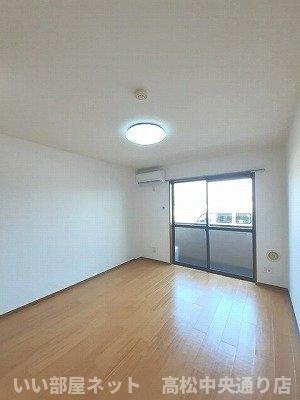 【居間・リビング】 | モルティ・ＭＫ