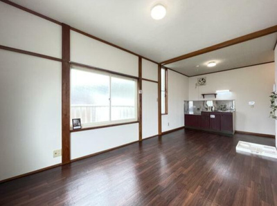 【内装】 | コーポシャルマン | 過ごしやすい室内です