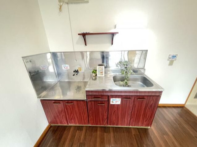 【キッチン】 | コーポシャルマン | お料理しやすいキッチンです