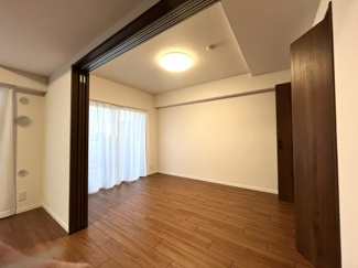 【洋室】 | ライオンズマンション市川広尾