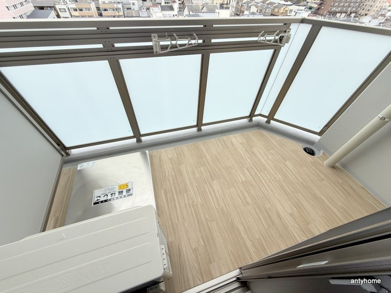 エスリード大阪城EAST　仲介手数料無料のバルコニー