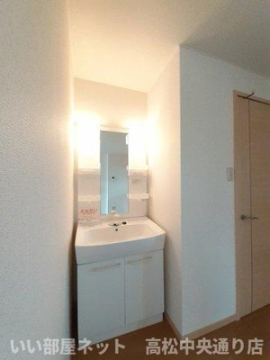 【洗面所】 | ニューシティー八栗口Ｂ