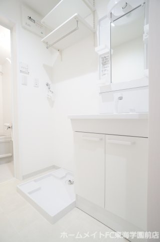 ADC光の森SKY'FLEETⅢの独立洗面台