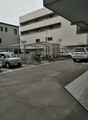 【駐車場】 | シャンポール古出来 | ★駐車場