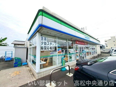【周辺】 | パルネット細川 | ファミリーマート春日川東店さんまで250m