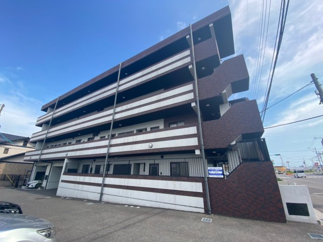 リベルテ京町の外観