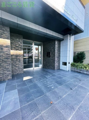 【エントランス】 | プレミアムコート大正フロント