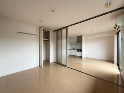 【居間・リビング】 | ソルティアA | 同型・現況優先（写真は301号室）