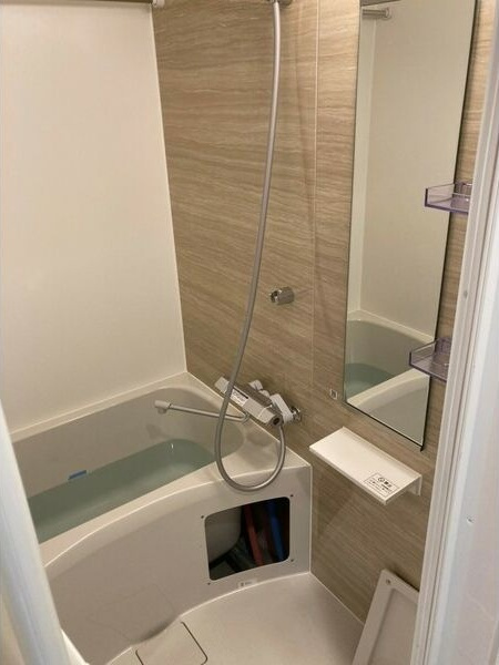 メイクス矢場町Ⅱの浴室