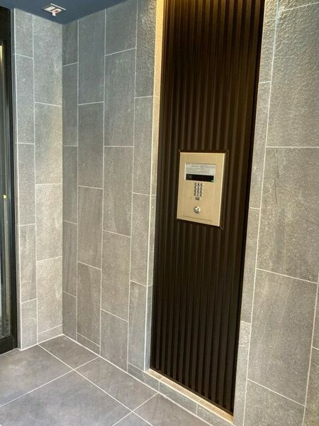 メイクス矢場町Ⅱのエントランス