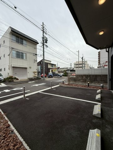 ディアレイシャス名古屋浄心　名古屋市賃貸　仲介手数料無料の駐車場