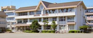 宇都宮市峰町　2ＳＬＤＫ　中古住宅の外観|宇都宮市立峰小学校まで791m