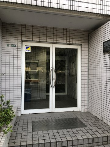 パレヴェール文京のエントランス