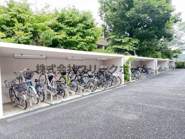 パークハウス吉祥寺北町グローヴⅣの駐車場