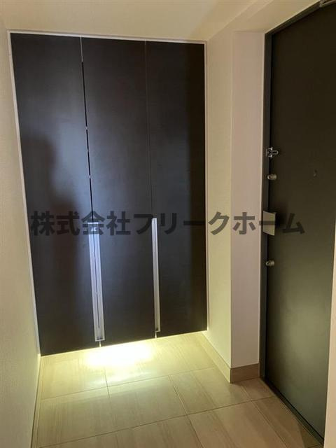 パークハウス吉祥寺北町グローヴⅣの玄関