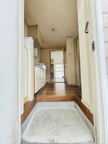 コスモアーバンのエントランス|別号数タイプ