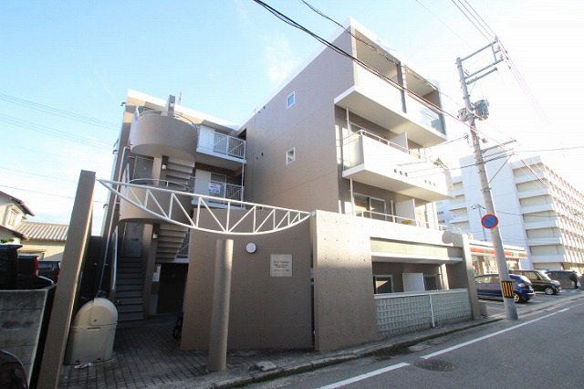 カーサ向洋の外観