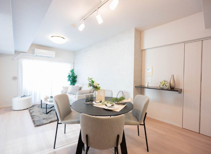 ライオンズマンション両国リバーステージの居間・リビング