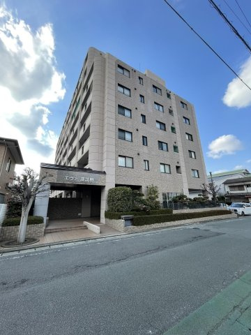 エヴァ諏訪野の外観|綺麗な外観です☆