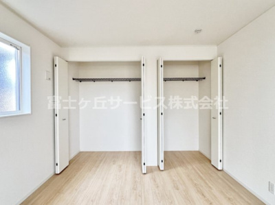 【収納】 | 沼津市大塚 15期 新築一戸建て 2号棟 | 寝室の収納です