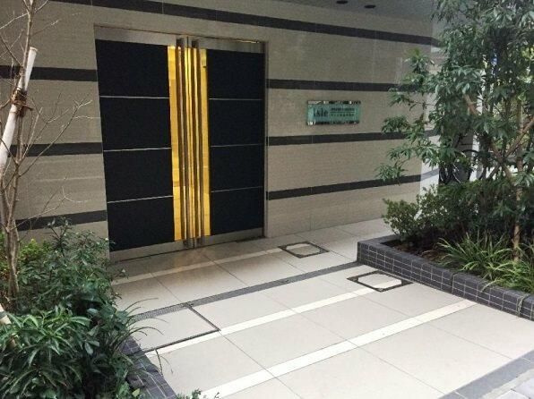 アイル両国参番館のエントランス