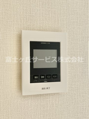 【セキュリティ】 | 沼津市西間門 9期 新築一戸建て | TVモニター付きインターフォンです