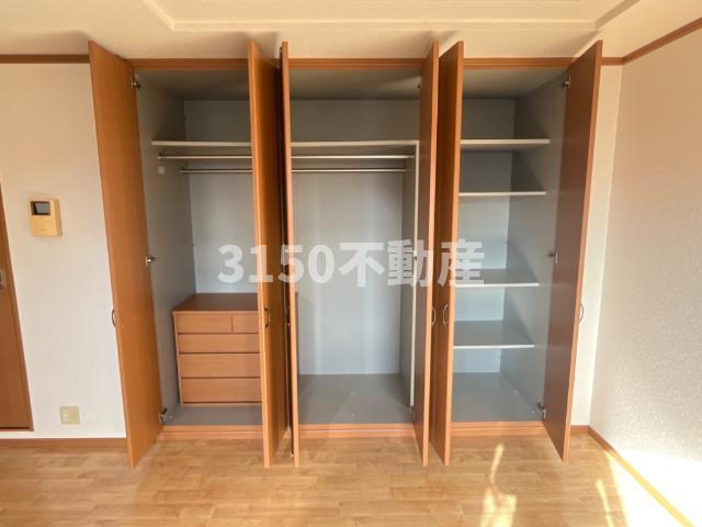 サブリナ２１の収納|クローゼット