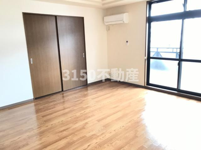 エイレーネの居間・リビング|リビング