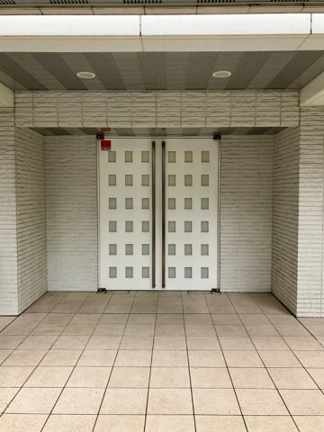 ディアクオーレ白金高輪のエントランス