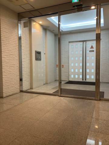 ディアクオーレ白金高輪のロビー