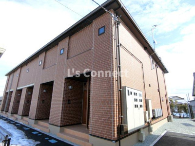 【外観】 | アルバスラピスⅢ | ２０２６年築のアパートです。