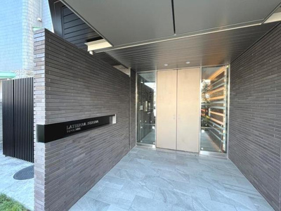 【エントランス】 | ラティエラ練馬