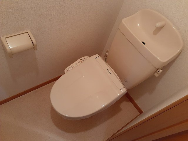 パルテールのトイレ|清潔感のあるトイレです