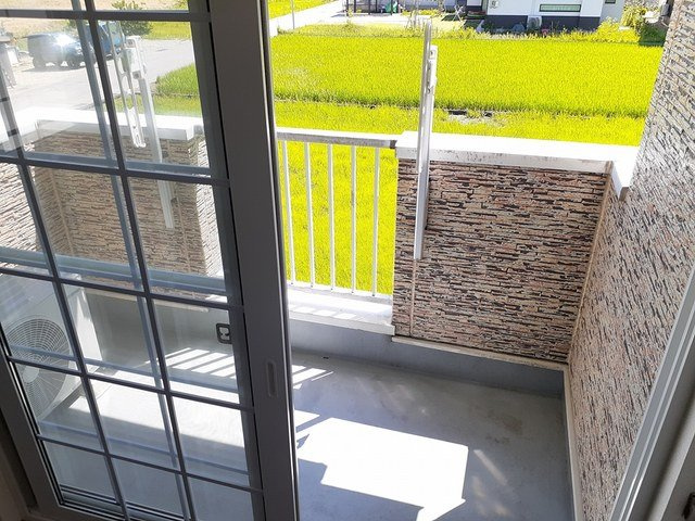 サイモンＳＥＶＥＮ　Ａのバルコニー|暖かな日差しのふりそそぐバルコニー