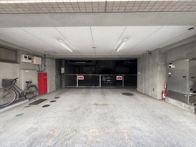 北上野スクエアの駐車場