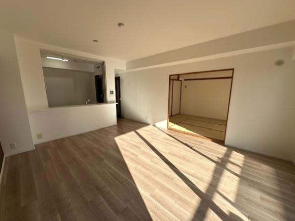 【居間・リビング】 | オークヒルズ香里弐番館