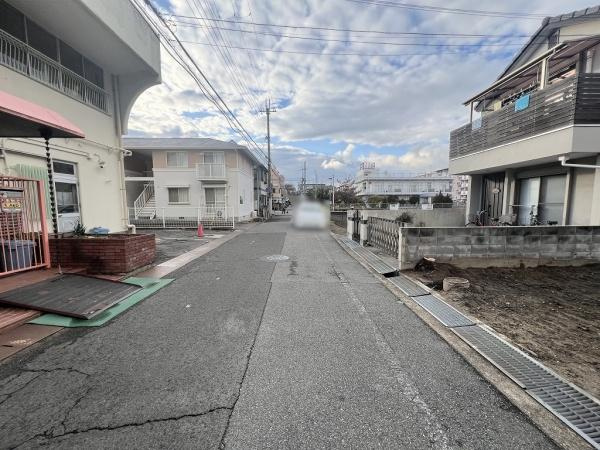 【前面道路含む現地写真】 | 西区王塚台5丁目　建築条件無し売土地！