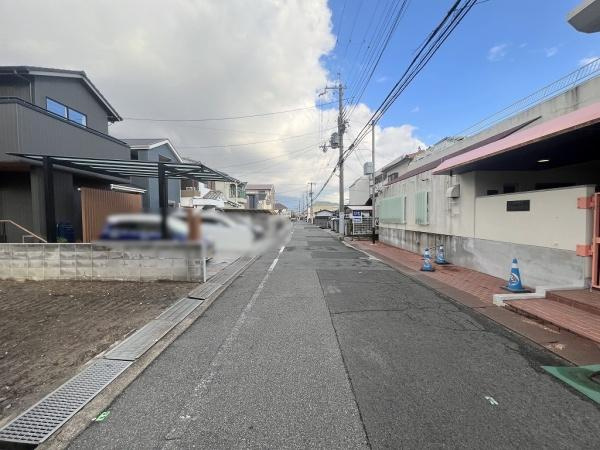 【前面道路含む現地写真】 | 西区王塚台5丁目　建築条件無し売土地！