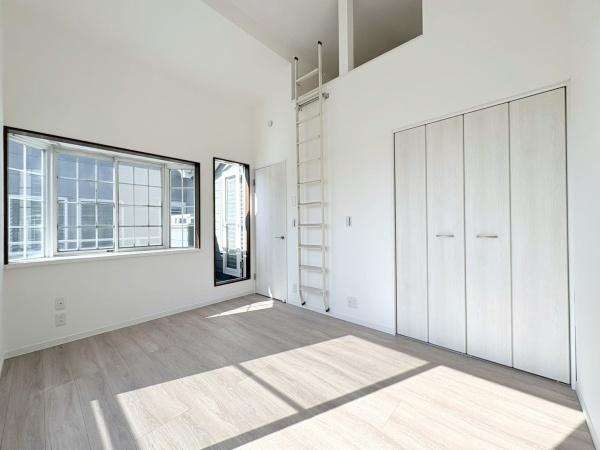 横浜市青葉区田奈町の中古一戸建の洋室